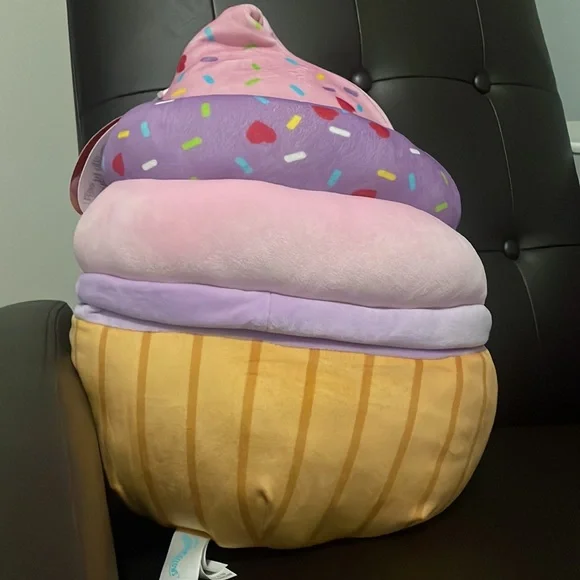 NWT Kimmie the Cupcake Squishmallow 12” - Picture 3 of 3